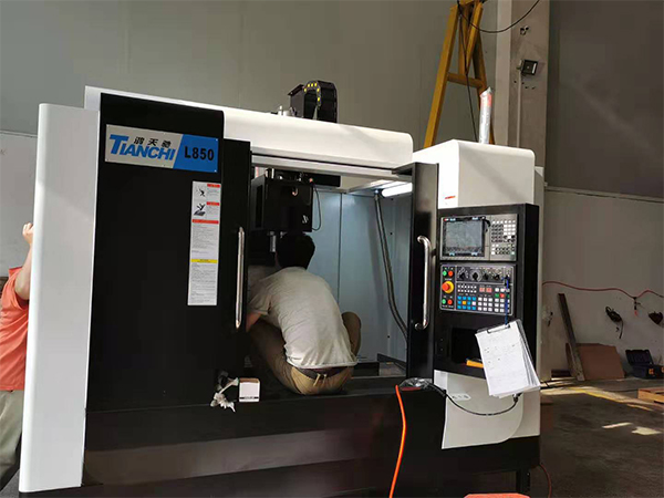 cnc龍門銑加工中心